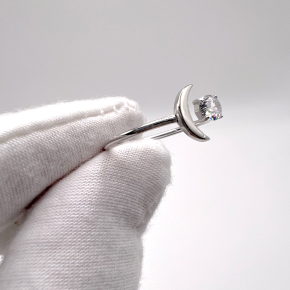 Sale $14! .925 Sterling Silver Moon & Cz Ring - Picture 3 of 16